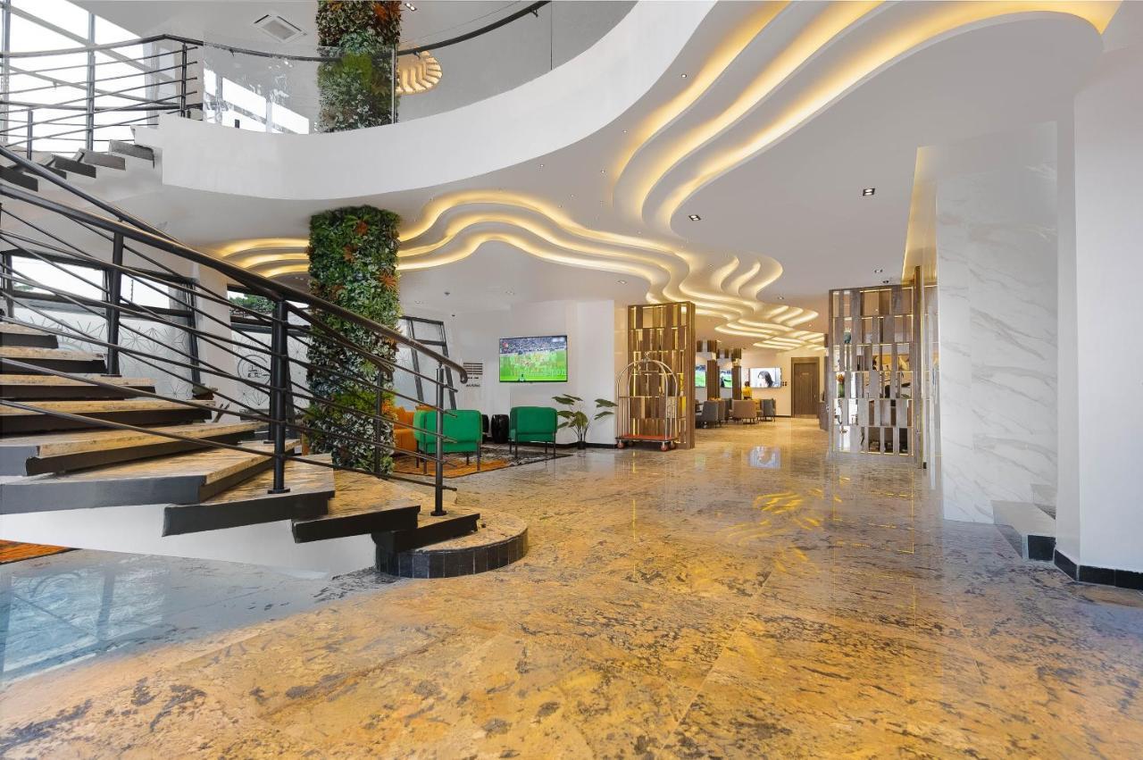 Gta Hotel Ikeja Buitenkant foto