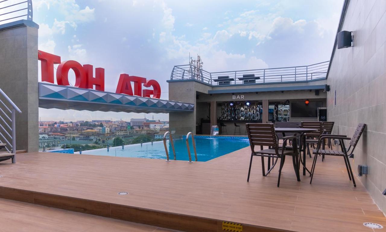 Gta Hotel Ikeja Buitenkant foto